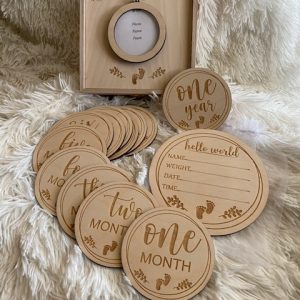 Baby Monthly Milestone Markers